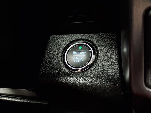 Used 2018 Ford Expedition Platinum image 10