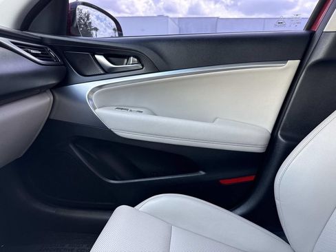 Used 2020 Genesis G70 2.0T RWD image 27