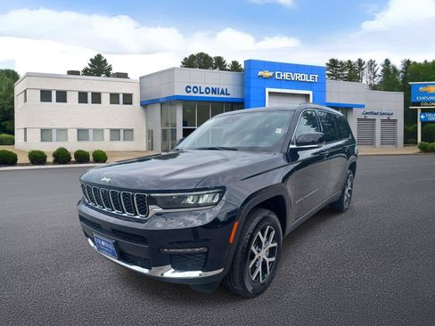 Used 2023 Jeep Grand Cherokee L Limited w/ Luxury Tech Group II AWD/4WD image 1