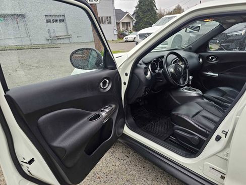 Used 2012 Nissan Juke SL image 21