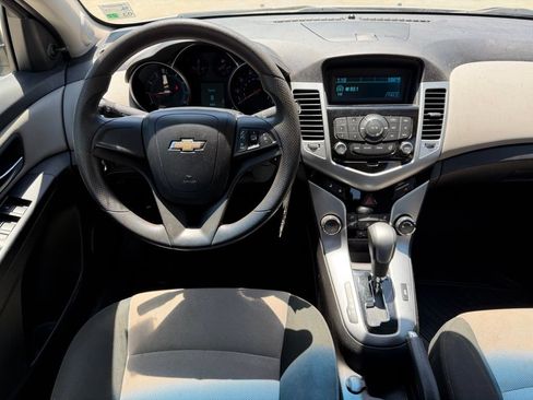 Used 2011 Chevrolet Cruze LS w/ Connectivity Package FWD image 13