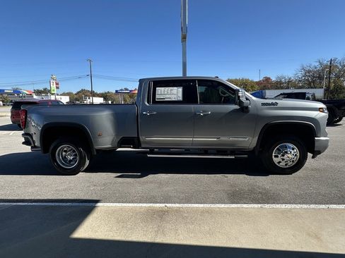 New 2026 Chevrolet Silverado 3500 High Country w/ Technology Package image 6