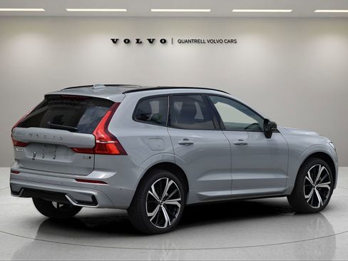 Certified 2025 Volvo XC60 B5 Ultra w/ Protection Package Premier image 4