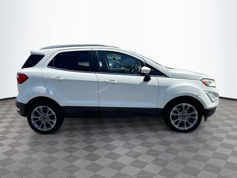Used 2019 Ford EcoSport Titanium image 5