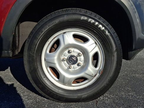 Used 2004 Honda CR-V LX image 8