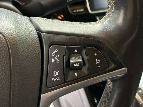 Used 2019 Buick Encore Sport Touring image 14