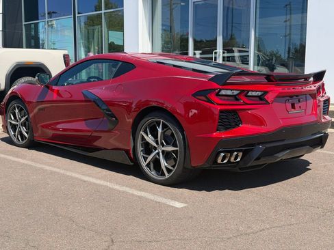Used 2023 Chevrolet Corvette Stingray Preferred Cpe w/ Z51 Performance Package RWD image 4