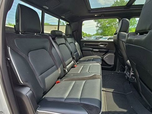 Used 2025 RAM 1500 Laramie AWD/4WD image 20