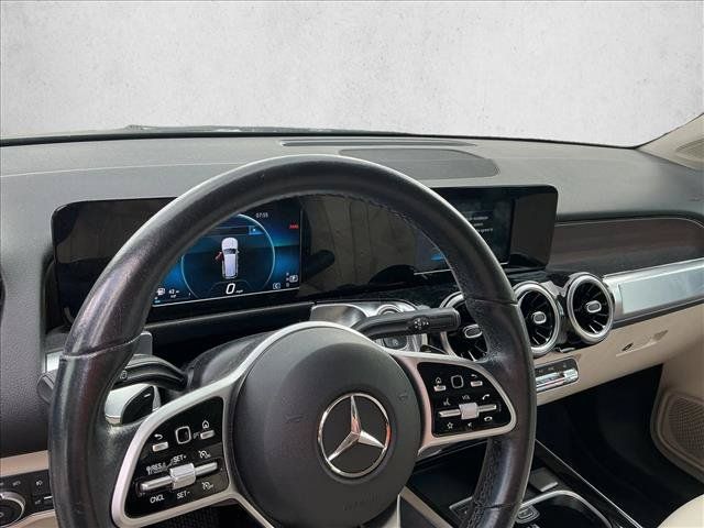 Used 2020 Mercedes-Benz GLB 250 4MATIC image 13