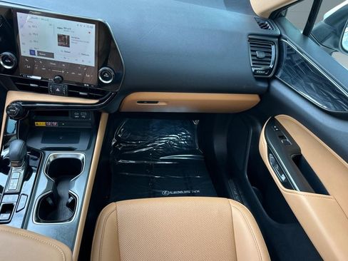 Certified 2024 Lexus NX 350h AWD image 28