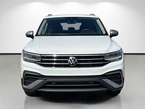 Used 2024 Volkswagen Tiguan Wolfsburg Edition image 8