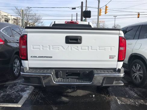 Used 2021 Chevrolet Colorado W/T RWD image 6
