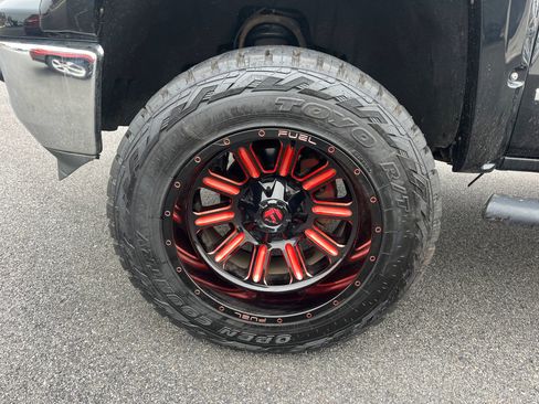 Used 2015 Chevrolet Silverado 1500 LTZ Z71 w/ LTZ Plus Package image 26