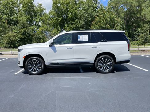 Used 2021 Cadillac Escalade Sport w/ Driver Assist Tech Package AWD/4WD image 6