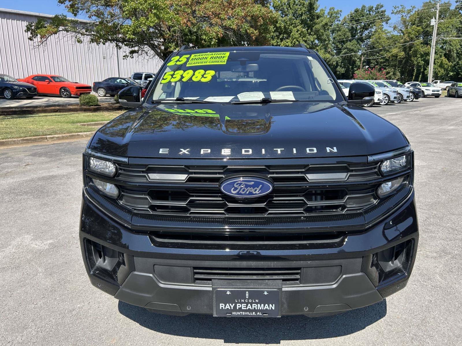Used 2025 Ford Expedition Active RWD image 13