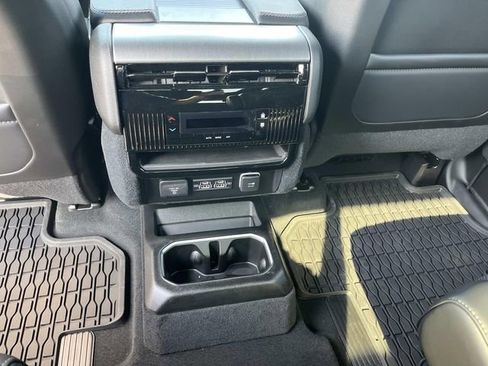 New 2026 Jeep Grand Wagoneer 4WD image 17