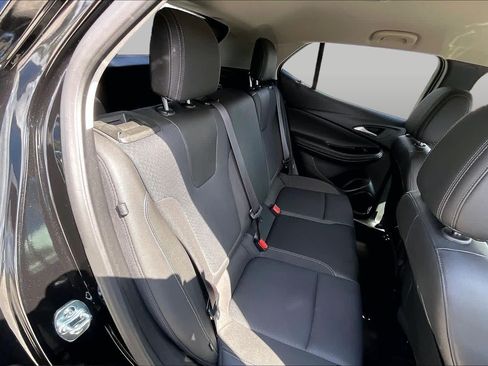 Used 2025 Buick Encore GX Preferred FWD image 18