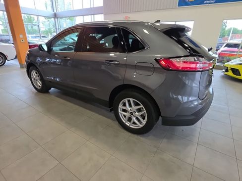 Used 2024 Ford Edge SEL w/ Convenience Package AWD/4WD image 13