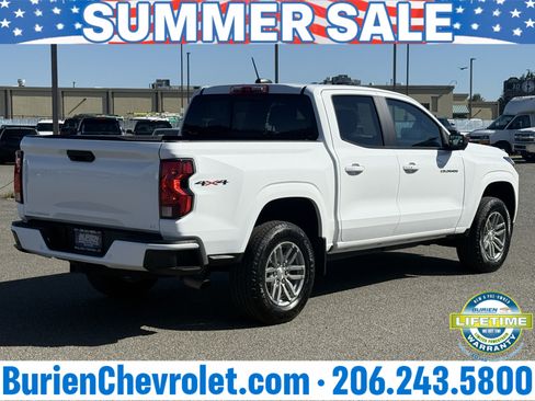 Used 2024 Chevrolet Colorado LT w/ LT Convenience Package II AWD/4WD image 5
