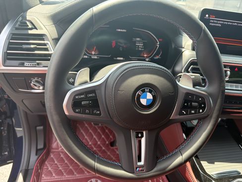Used 2023 BMW X4 M40i w/ Parking Assistance Package AWD/4WD image 17