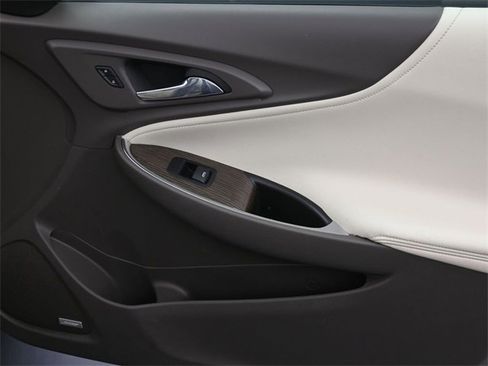 Used 2024 Chevrolet Malibu LT image 31