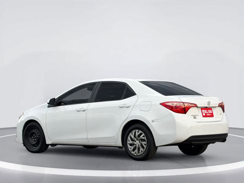 Used 2019 Toyota Corolla LE FWD image 3