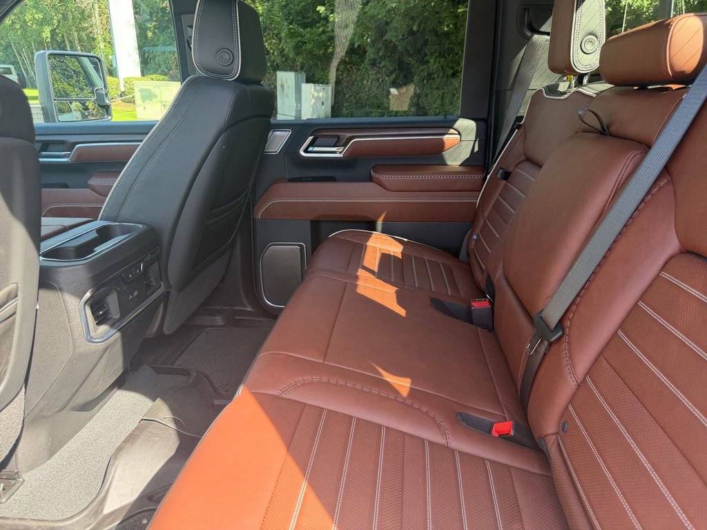 Used 2026 GMC Sierra 3500 Denali Ultimate AWD/4WD image 22