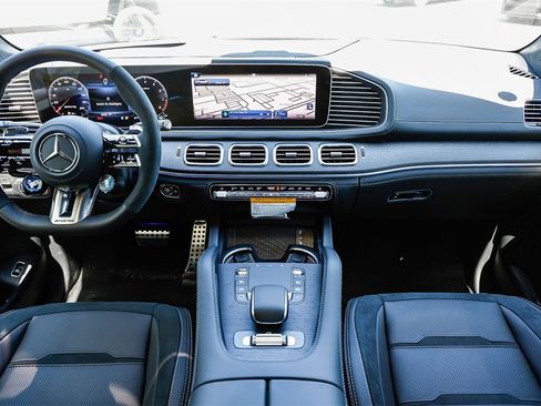 New 2026 Mercedes-Benz GLE 63 AMG S image 10