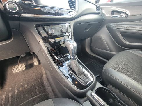 Used 2018 Buick Encore Preferred image 23