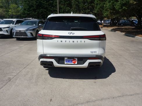 Used 2023 INFINITI QX60 Luxe FWD image 24