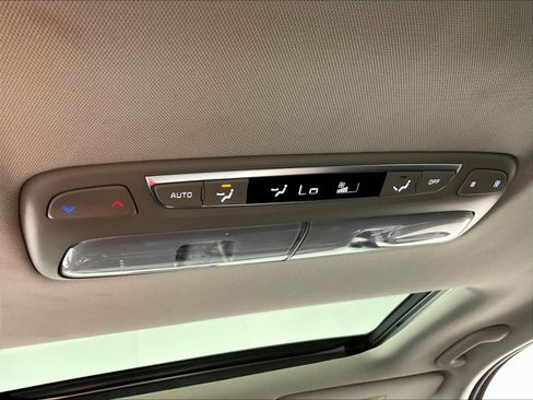 Used 2024 Kia Telluride SX AWD/4WD image 11
