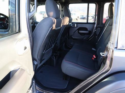 Used 2020 Jeep Wrangler Unlimited Rubicon image 18