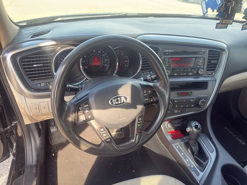 Used 2013 Kia Optima LX FWD image 11