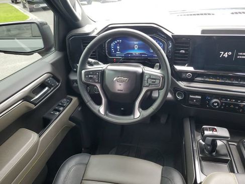 Used 2024 Chevrolet Silverado 1500 ZR2 w/ Technology Package AWD/4WD image 13