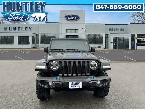 Used 2021 Jeep Wrangler Unlimited Rubicon 4xe w/ Dual Top Group AWD/4WD image 3