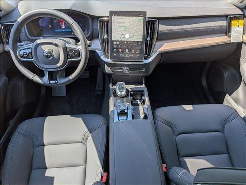 New 2026 Volvo XC90 T8 Core w/ Protection Package Premier AWD/4WD image 16