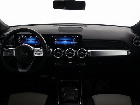 Certified 2021 Mercedes-Benz GLB 250 w/ AMG Line image 8