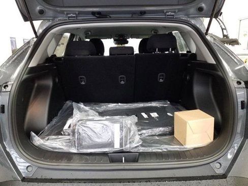 New 2026 Hyundai Kona SE image 16