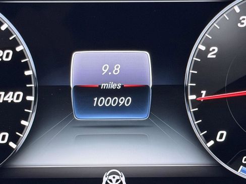 Used 2019 Mercedes-Benz S 560 4MATIC Sedan image 23