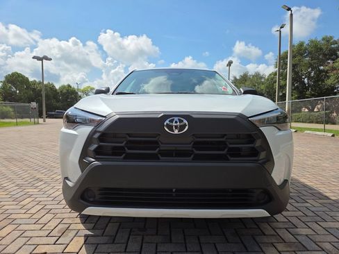 Used 2026 Toyota Corolla Cross L FWD image 2