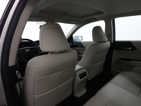 Used 2016 Honda Accord EX-L image 28