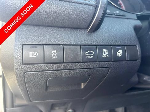 Used 2023 Toyota Camry SE w/ Cold Weather Package AWD/4WD image 17