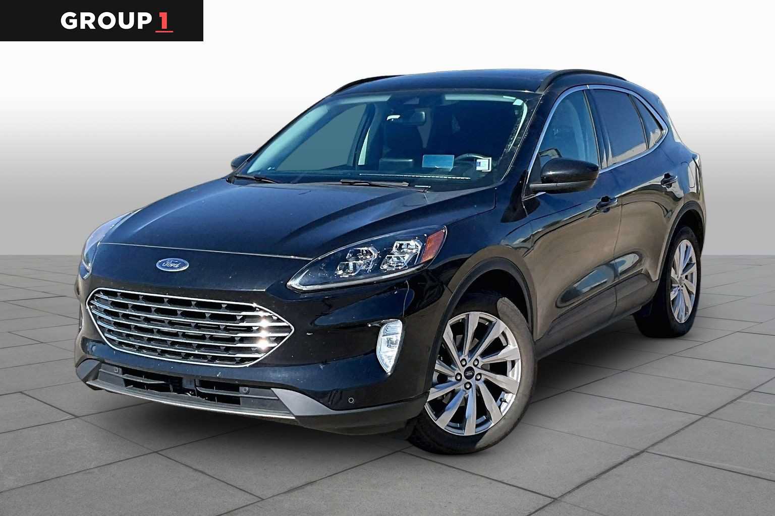 Used 2022 Ford Escape Titanium w/ Titanium Elite Package AWD/4WD image 1