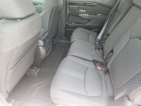 New 2026 Honda Pilot Sport image 24