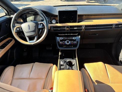 Used 2022 Lincoln Corsair Reserve w/ Equipment Group 201A image 14