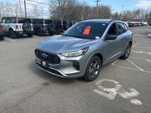 Used 2023 Ford Escape ST-Line w/ Tech Pack #1 image 3