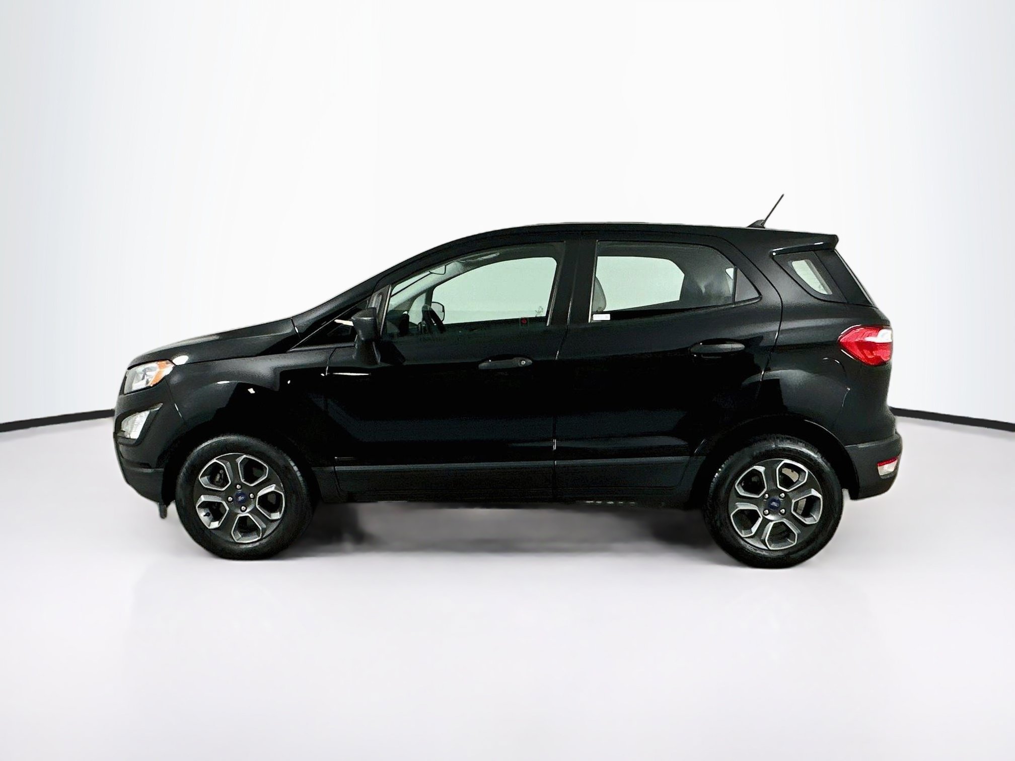 Used 2021 Ford EcoSport S FWD image 4