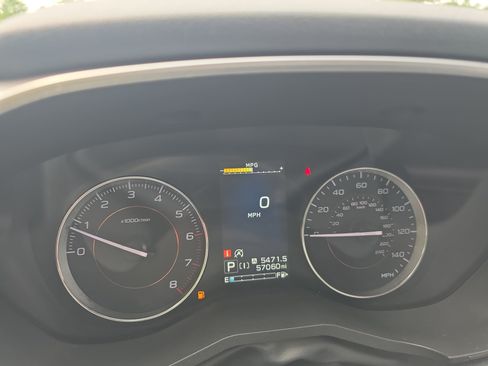 Used 2023 Subaru Crosstrek 2.5i Limited AWD/4WD image 19