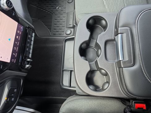 New 2026 RAM 3500 Tradesman AWD/4WD image 28