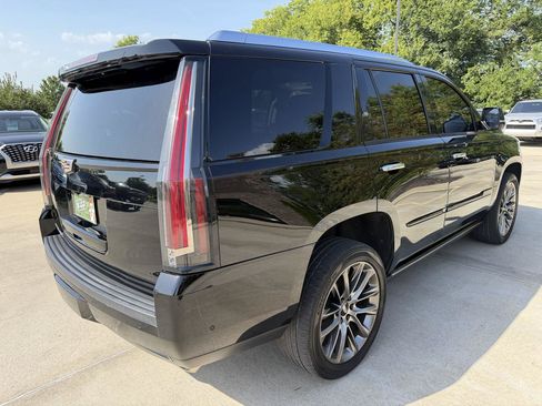 Used 2019 Cadillac Escalade Premium Luxury w/ Escalade Sport Edition RWD image 5